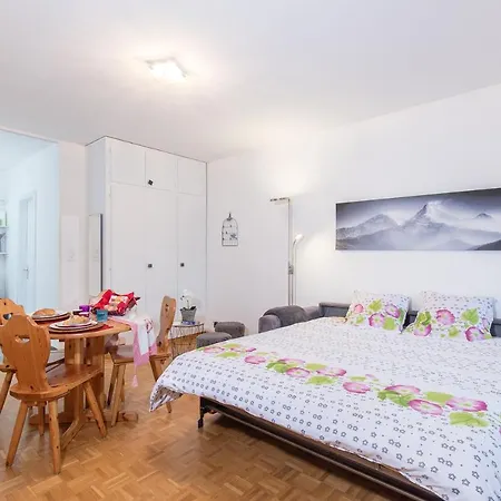 アパート L'eperon Center Wonderful View